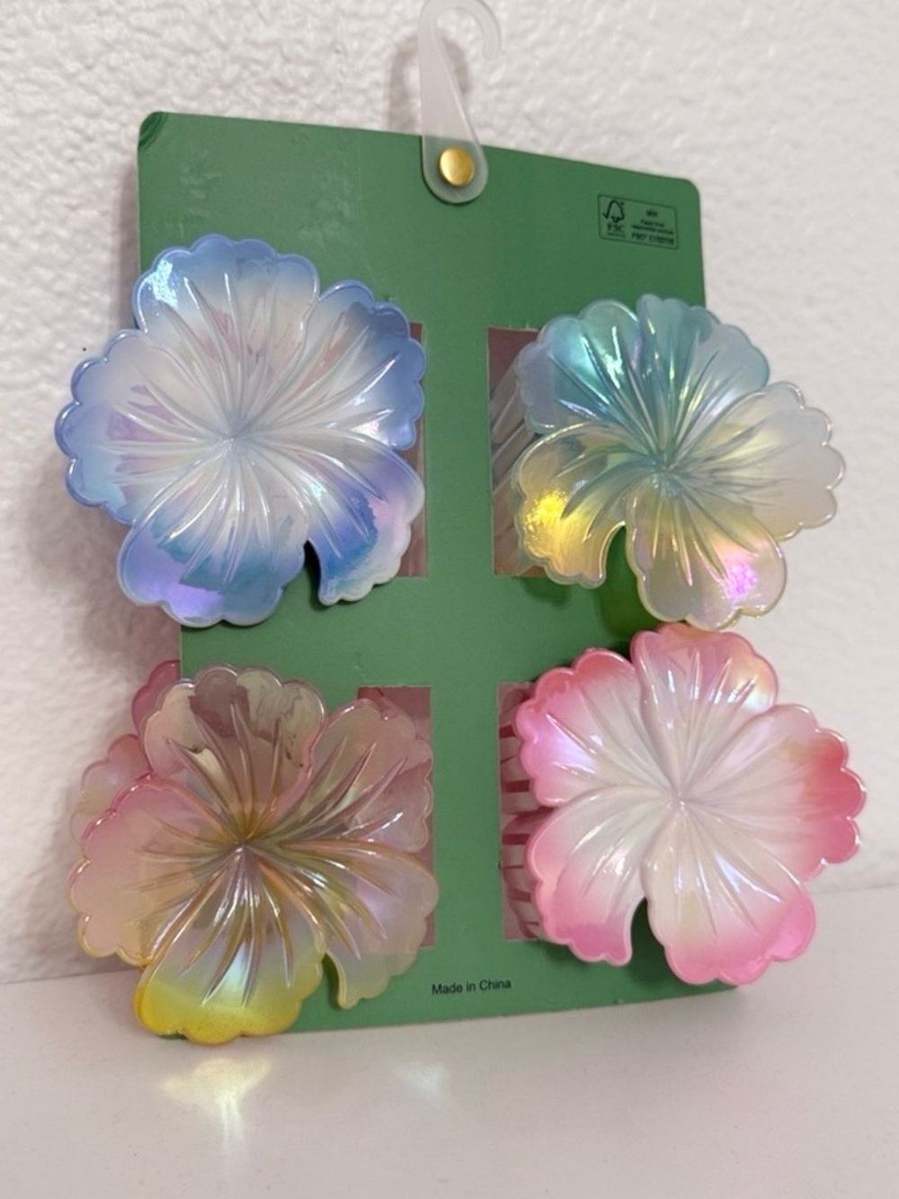 piper·k Iridescent Floral Hair Clips - Set of 4 NWT - Picture 2 of 2